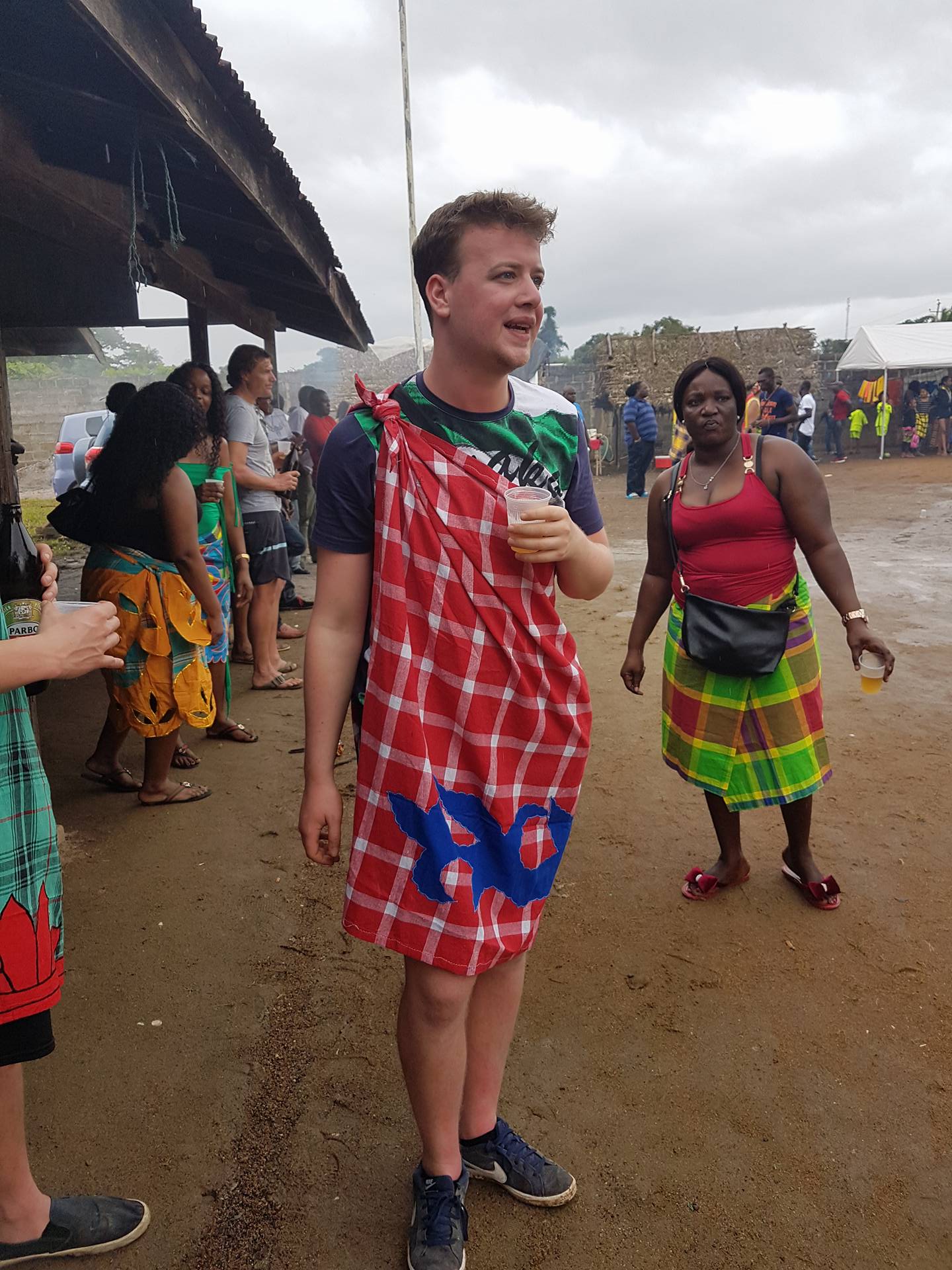 27990839_10214971750356622_1718450387_o