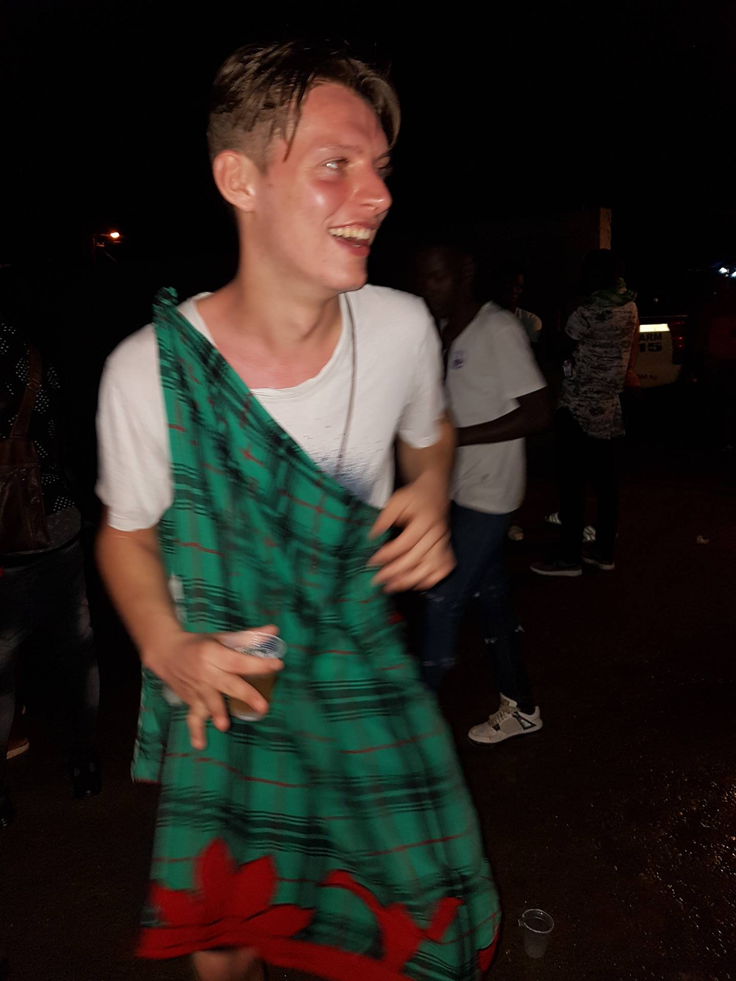 28079823_10214971747836559_1267937361_o