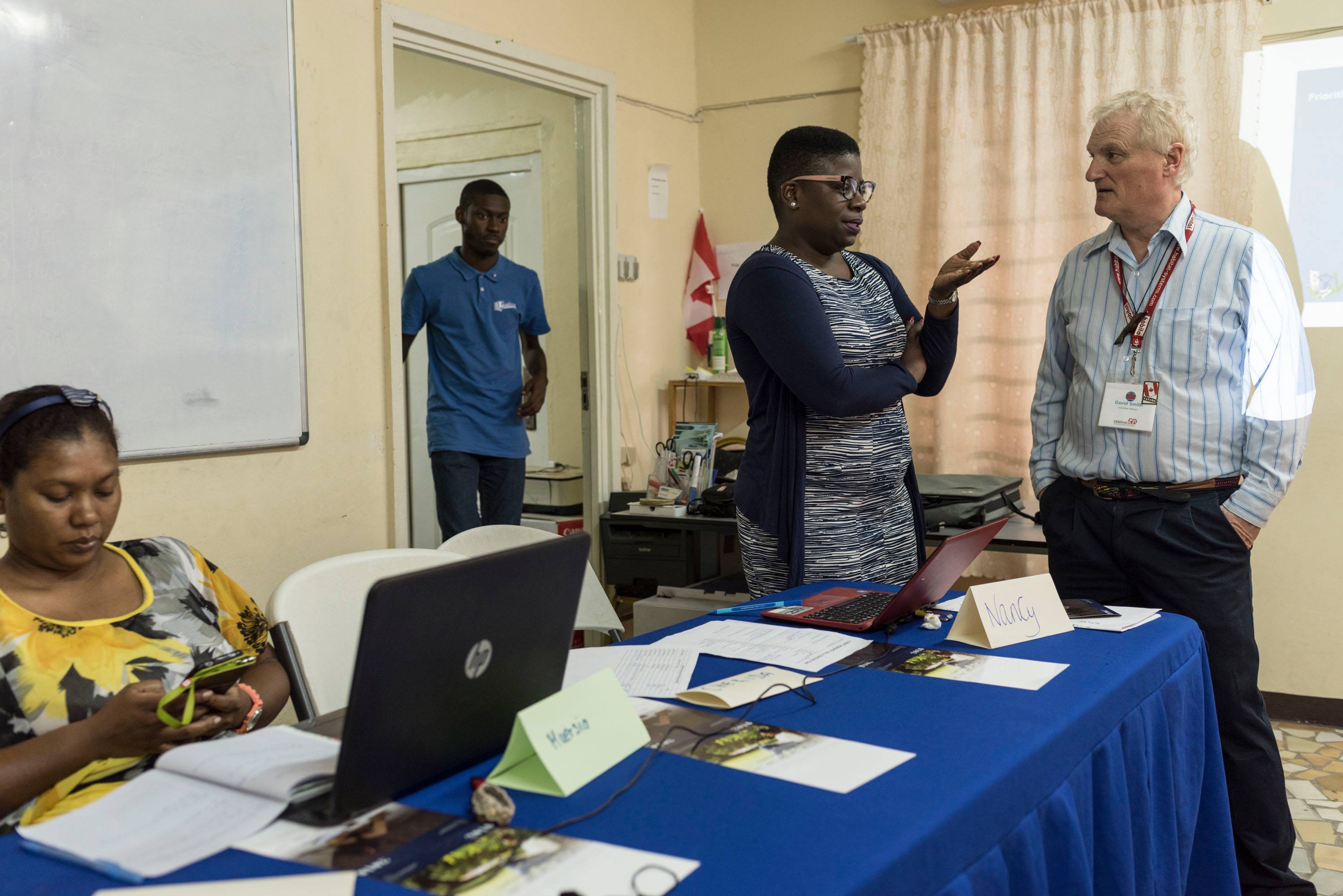 30127348_1833228180060779_1976672785753178112_o